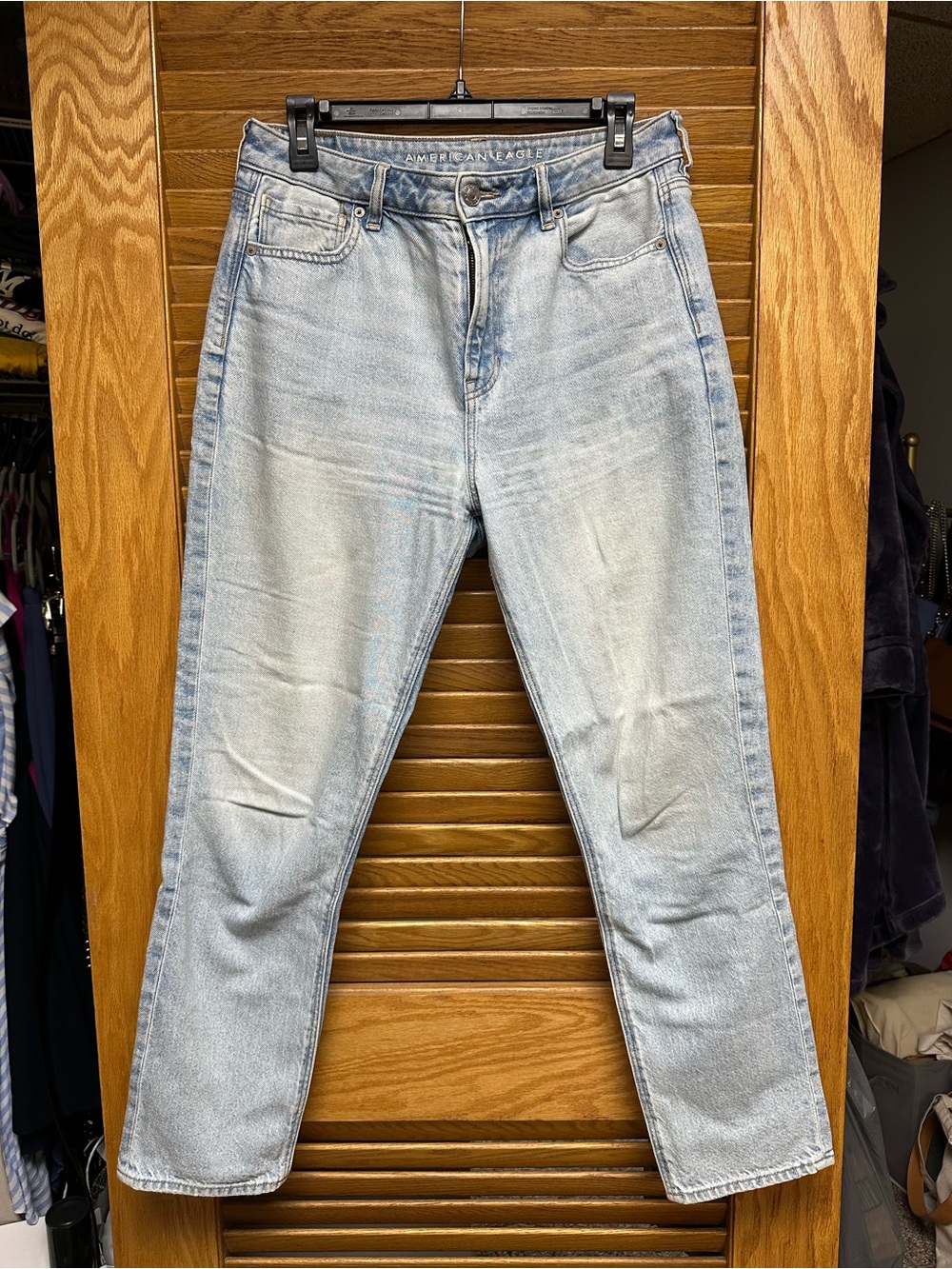 American Eagle Outfitters Light Blue Denim Jeans